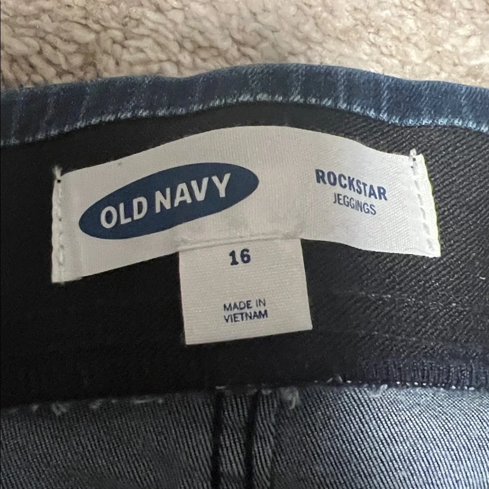 Old Navy Rockstar Jeggings, frayed hem, pull-on, dark wash, size 16 EUC! - Picture 2 of 5
